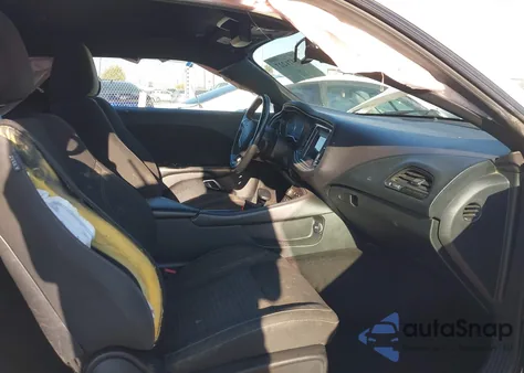 2018 Dodge Challenger Sxt из США, поврежденный, VIN 2C3CDZAG0JH325332